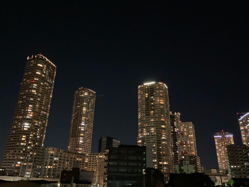 iPhone SE (第2世代)での夜間撮影画像