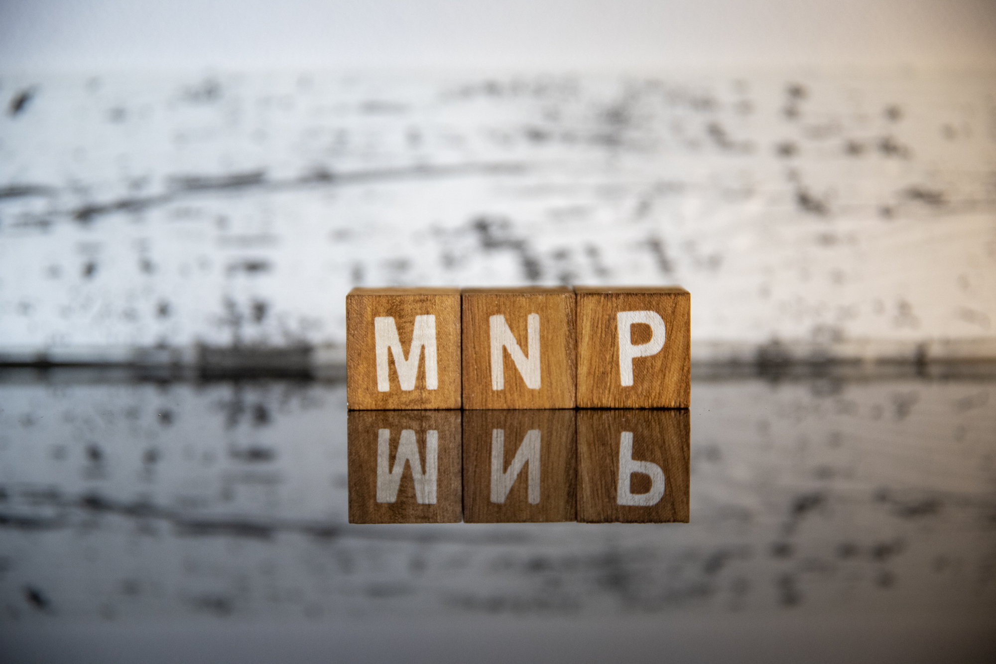 MNPとは乗り換え先にも現在の電話番号を引き継げる制度